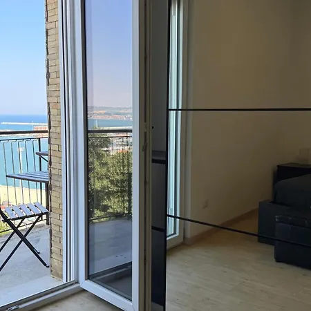 Apartment A45 - Ancona, Moderno Monolocale Vista Mare *